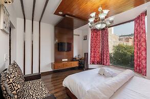 Saavi Hotel Huda City Centre