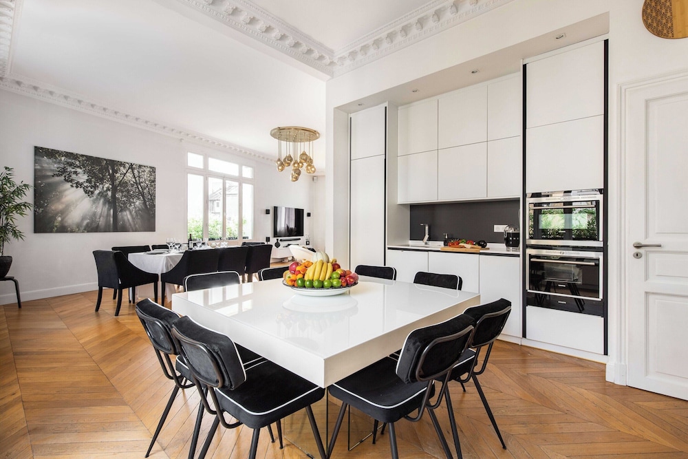 Luxury Apartment - 5bd/10p - Passy/trocadero