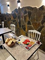 Taksim Dora Hotel