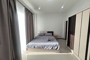 Poome House