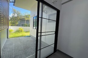 Poome House