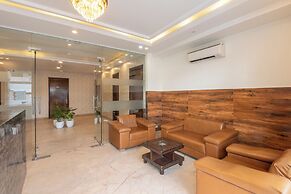Saavi Hotel Sector- 46