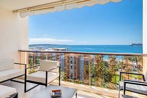 Charming Oasis With Terrace 4 BD/ 8P - Cannes