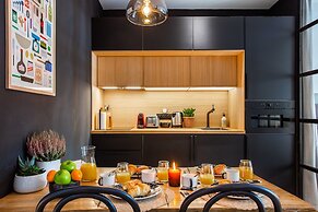 Magnificent 3br/8p Apartment - Montorgueil 1