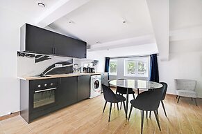 Refreshing 2bd/6p Apartment - 18th ard