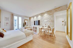 Amazing Historical Parisien Studio Next TO Louvre Area ! - 2