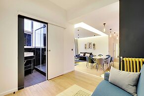 Spacious Apartment - 2b/10p - AC - Marais