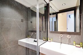 Stunning Apartment - 4br/8p - Mail