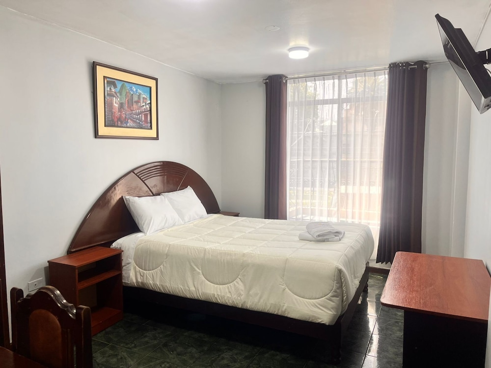 HOTEL HAYLLI INN
