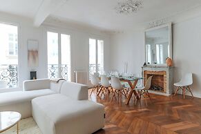 Very Spacious Apartment - 5br/10p - Champs-elysees