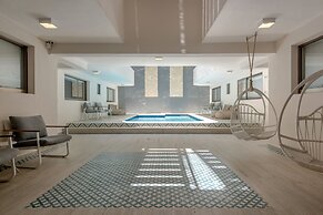 Ocean plaza by Zamá Homes