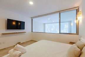 Ocean plaza by Zamá Homes