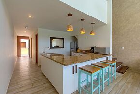 Ocean plaza by Zamá Homes