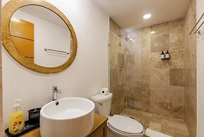 Ocean plaza by Zamá Homes