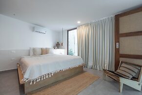 Azalea by Zamá Homes