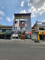Hotel Madhur