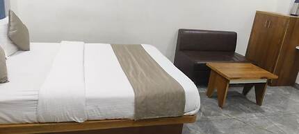 Hotel Madhur