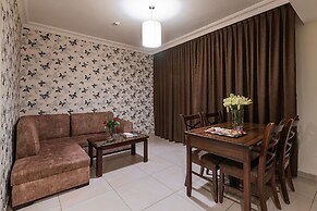 lancaster hotel apartments-Gardens