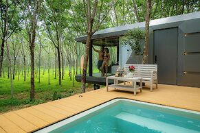 Timber Society Boutique Hideaway
