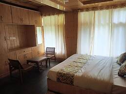 Heaven Inn Manali