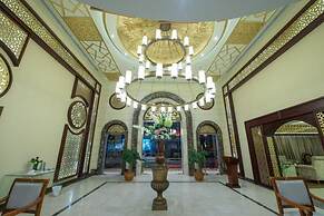 Quiet Shatea Jeddah Hotel