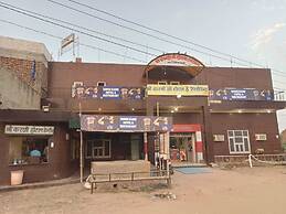 Karni hotel and restaurant