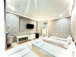 Almir Hotel