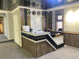 Almir Hotel