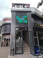 Almir Hotel
