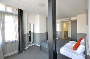 Meidan Inn