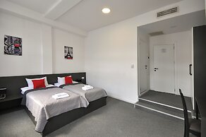Meidan Inn