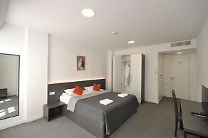 Meidan Inn