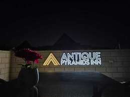 Antique Pyramids Inn