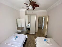 Diplomat Suites