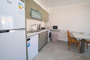 Diplomat Suites