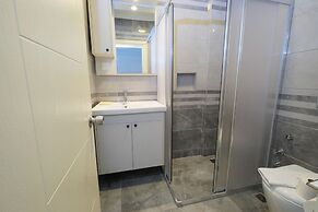 Diplomat Suites