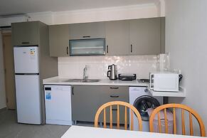 Diplomat Suites