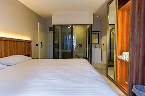 Joyful Hotel By Gnl