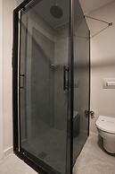 Joyful Hotel By Gnl