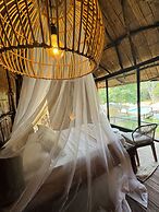 Akasha suites