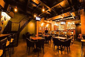 Vivid - A Boutique Hotel