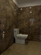 Hotel New India
