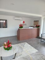 Hibiscus Suites And Residences