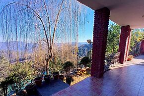 Way Wood Wind Lodge