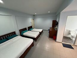 M STRAITS HOTEL