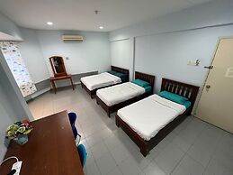 M STRAITS HOTEL