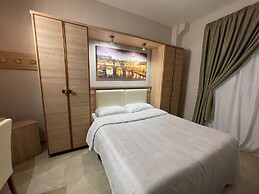 Love Spqr Suite