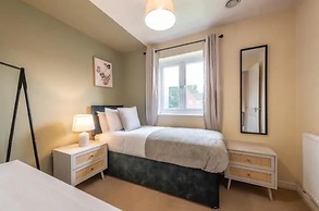 Charming Whitehurst Drive Nest in Manchester