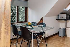 Redwood Retreat - From 110 Per Night