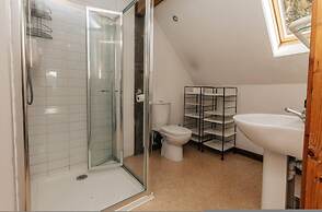 Redwood Retreat - From 110 Per Night